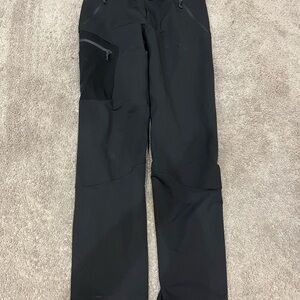 Arc'teryx Men's Black pants